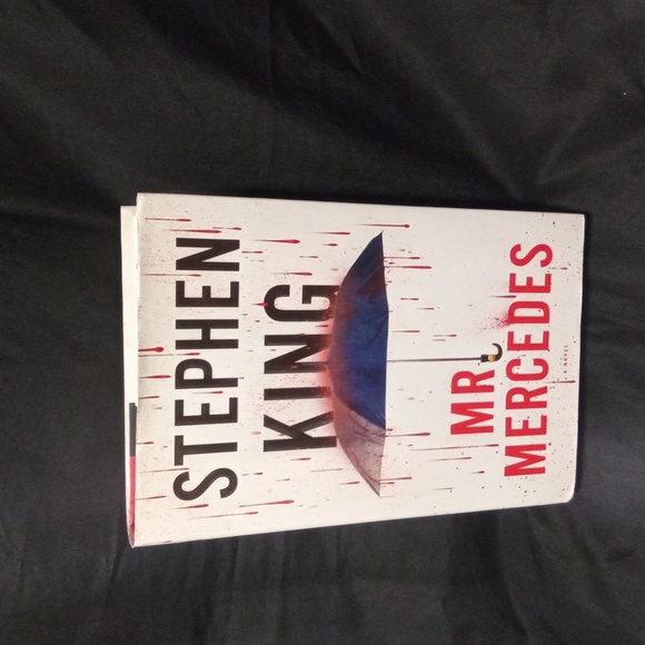 Stephen King Mr. Mercedes - Picture 1 of 3